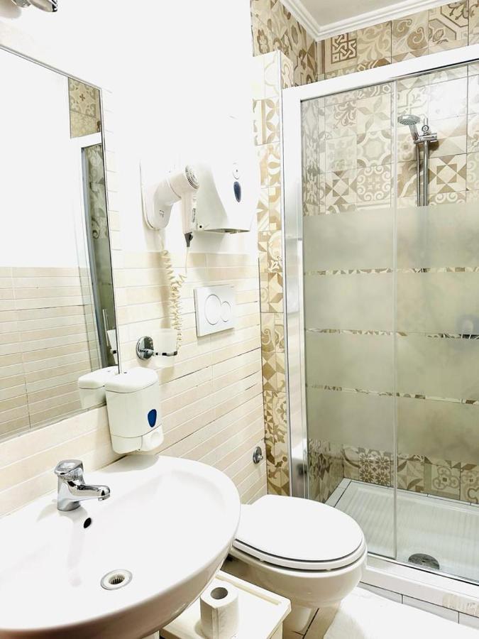 Rome Star Guesthouse ภายนอก รูปภาพ