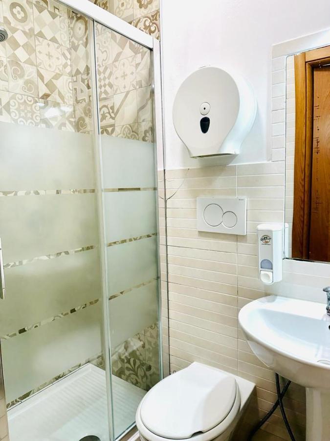 Rome Star Guesthouse ภายนอก รูปภาพ